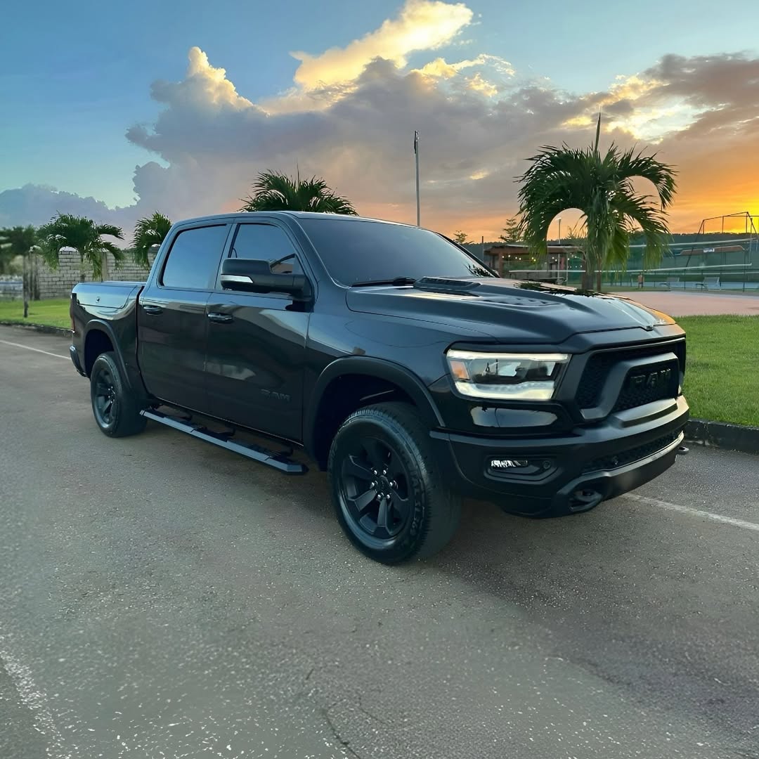 Ram 1500 Rebel 5.7 V8 Hemi 21/21 à venda em Minas Gerais - Foto 7
