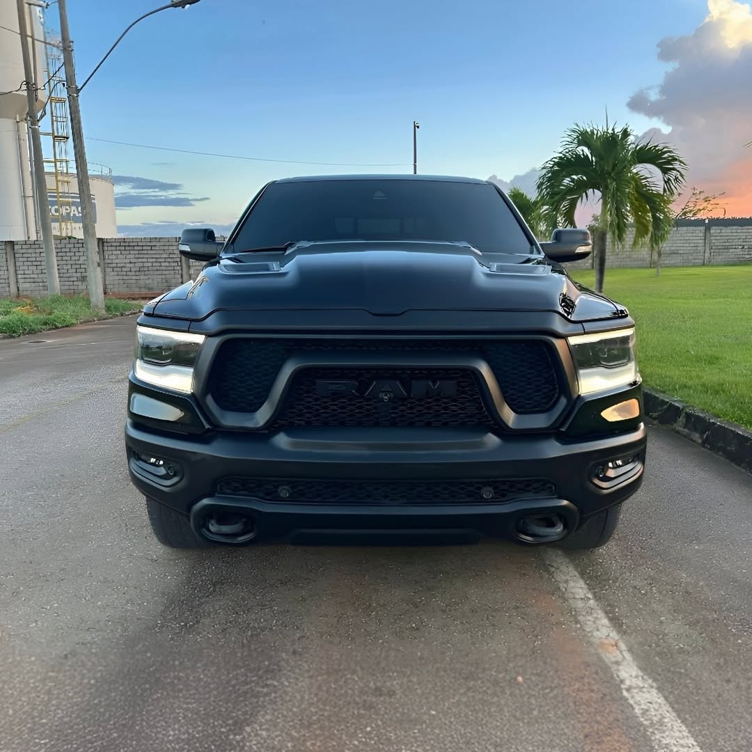 Ram 1500 Rebel 5.7 V8 Hemi 21/21 à venda em Minas Gerais - Foto 8