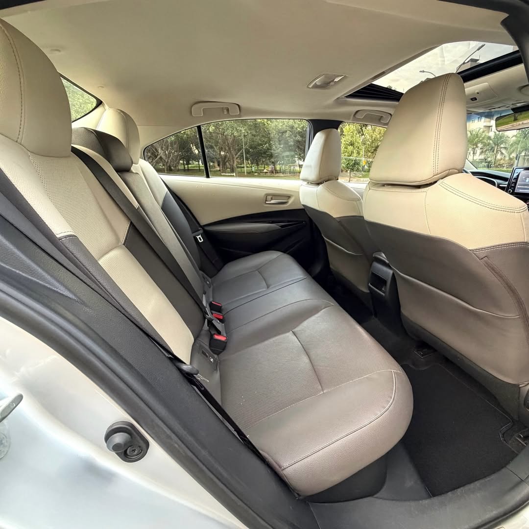 Toyota Corolla Altis Premium Hybrid 2021 à venda em Brasília, District Federal, Brazil - Foto 10