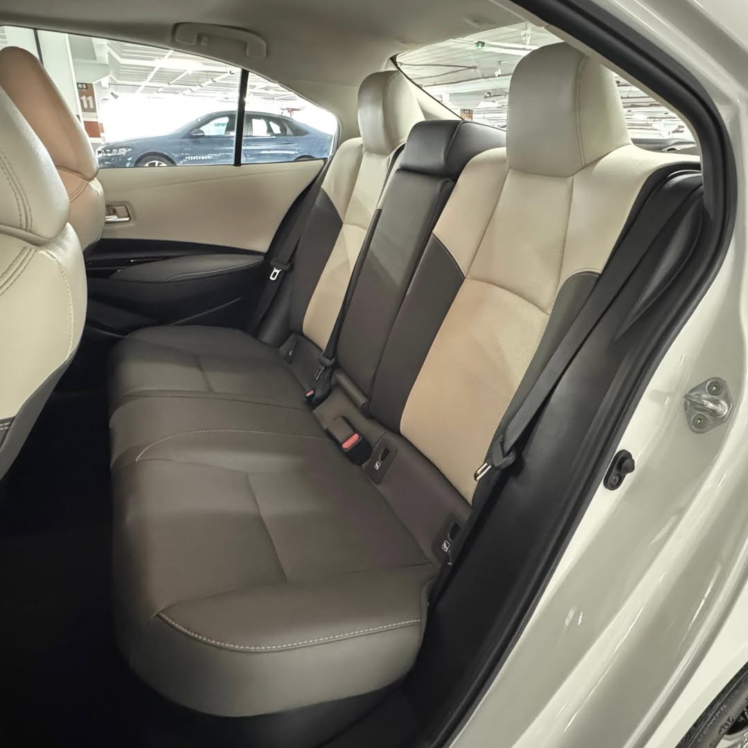 Toyota Corolla Altis Premium Hybrid 2022 46.000km à venda em Brasília, District Federal, Brazil - Foto 10
