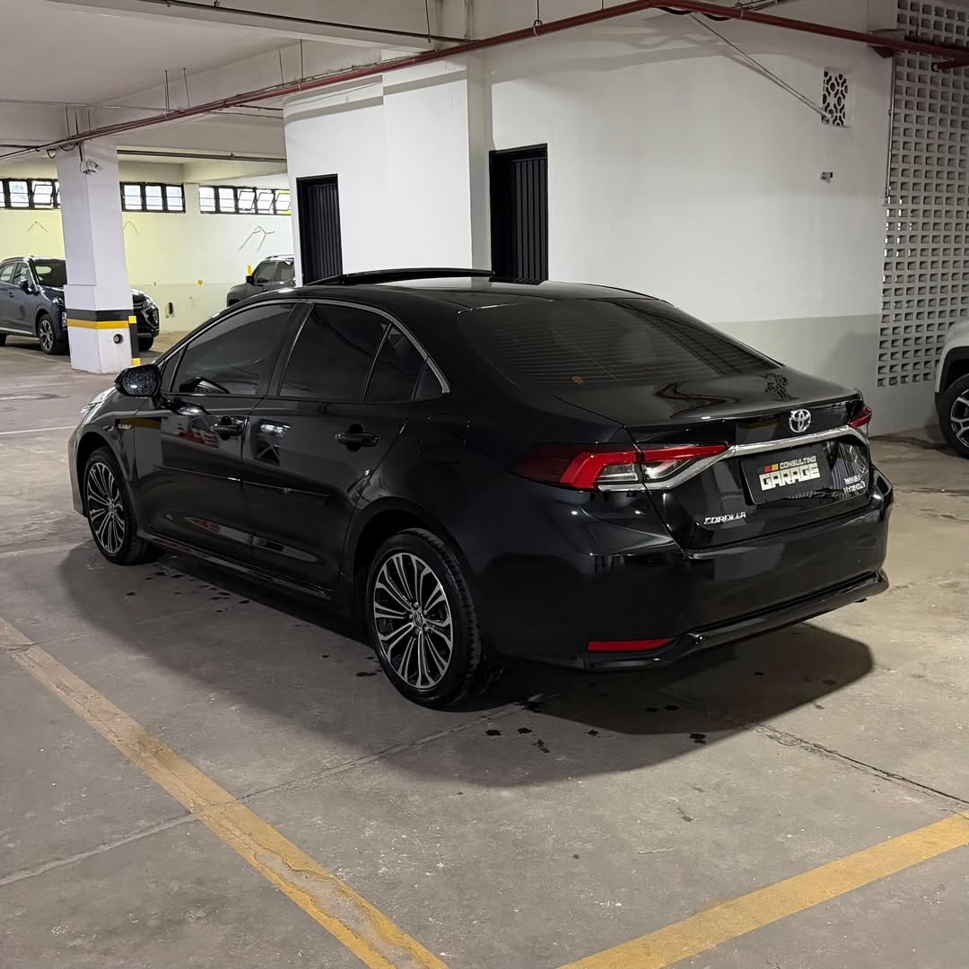Toyota Corolla Altis Premium Hybrid 23/23 à venda em Brasília, District Federal, Brazil - Foto 3