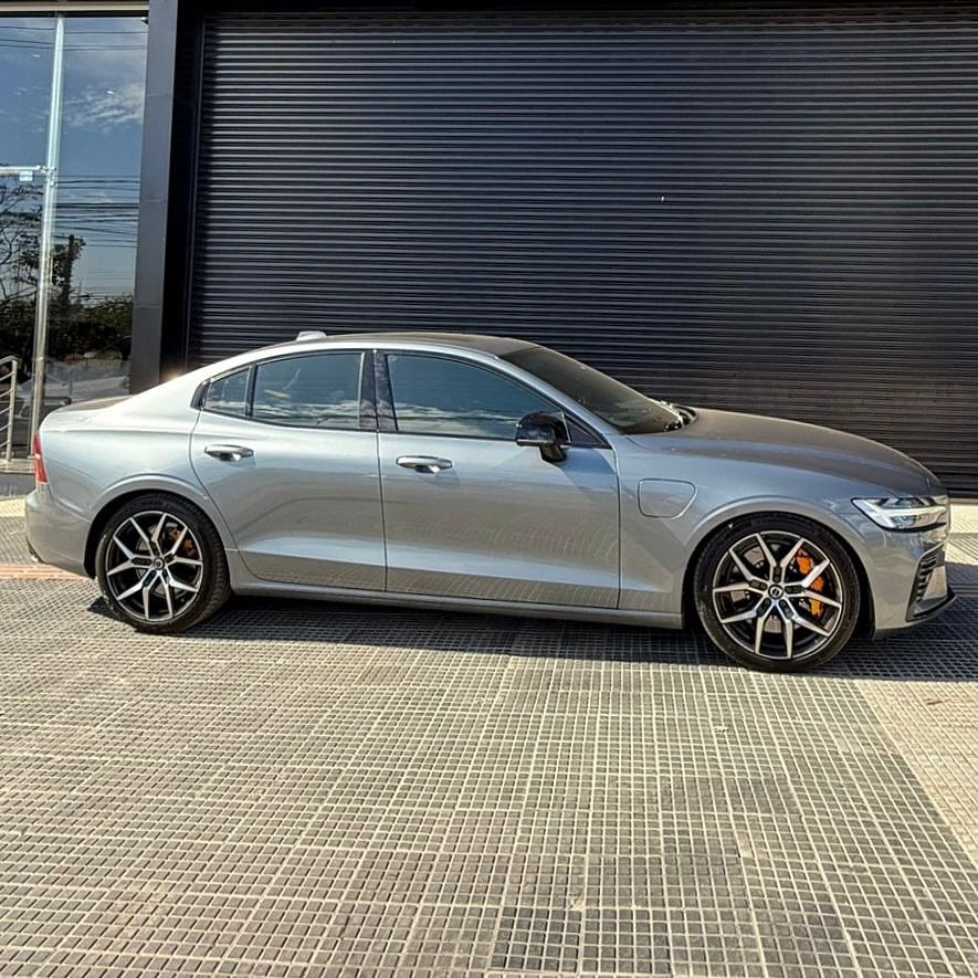 Imagem do Carro 3