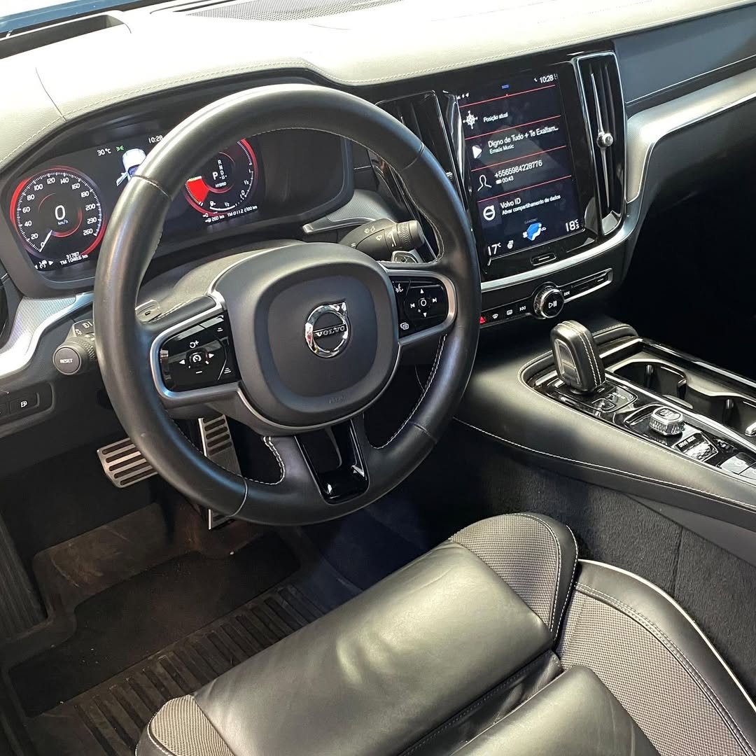 Imagem do Carro 8