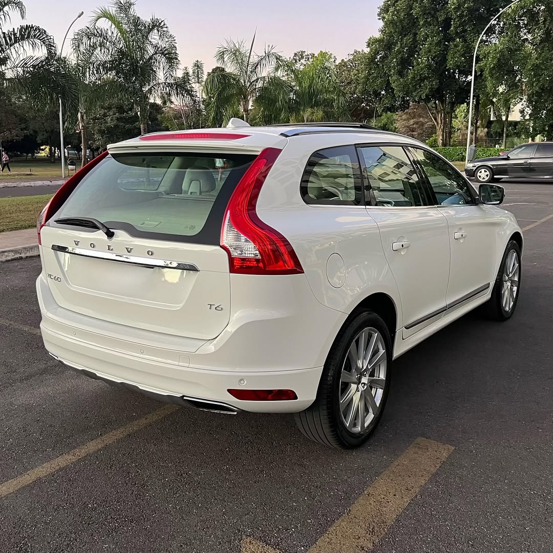 Imagem do Carro 4
