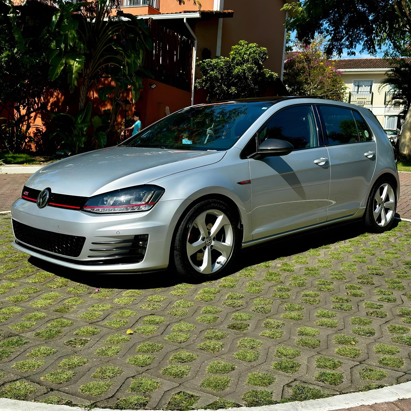 Imagem do Carro 2