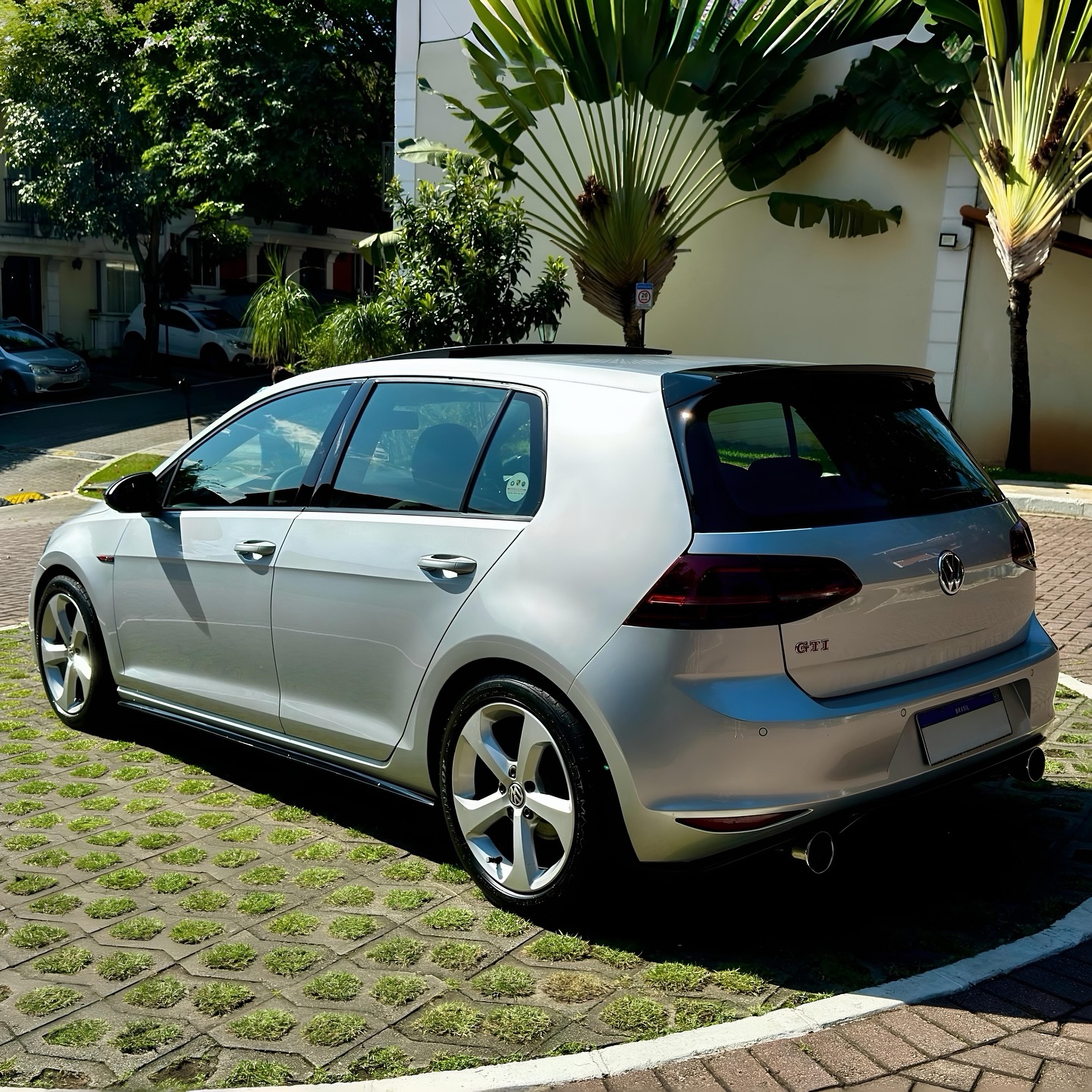 Imagem do Carro 3