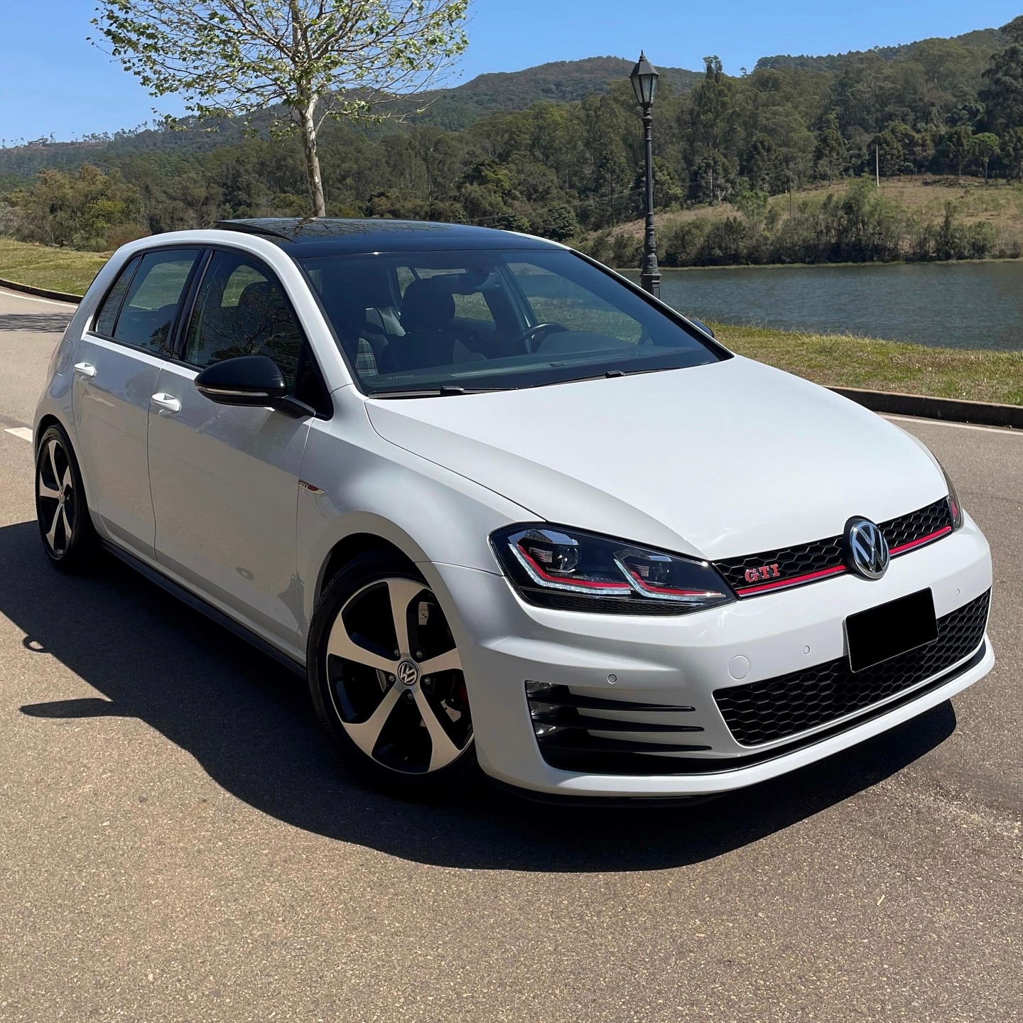 Imagem do Carro 5