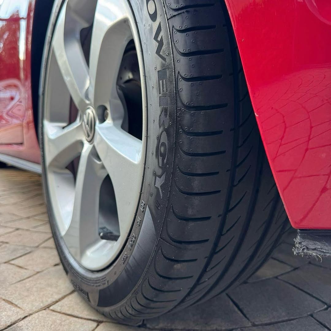 Imagem do Carro 10