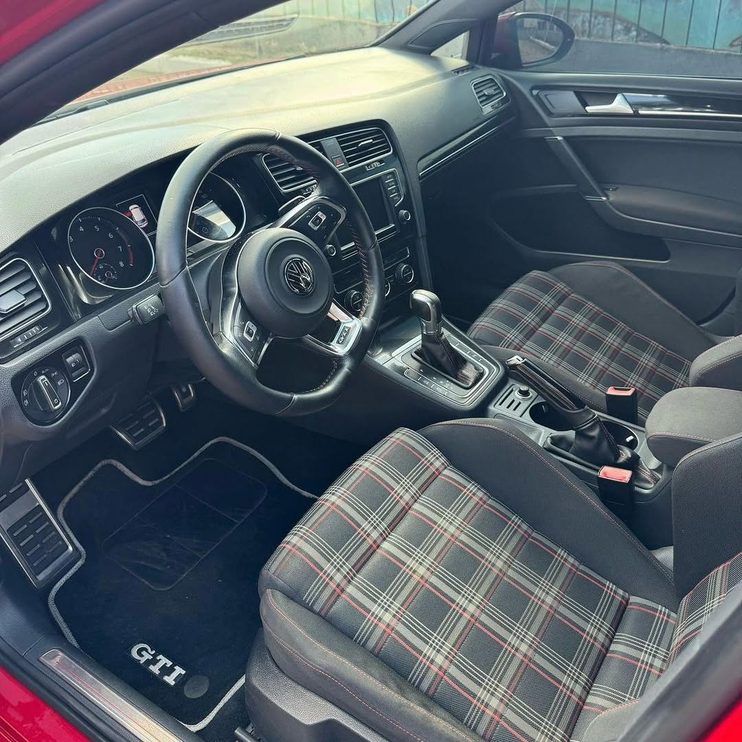 Imagem do Carro 9