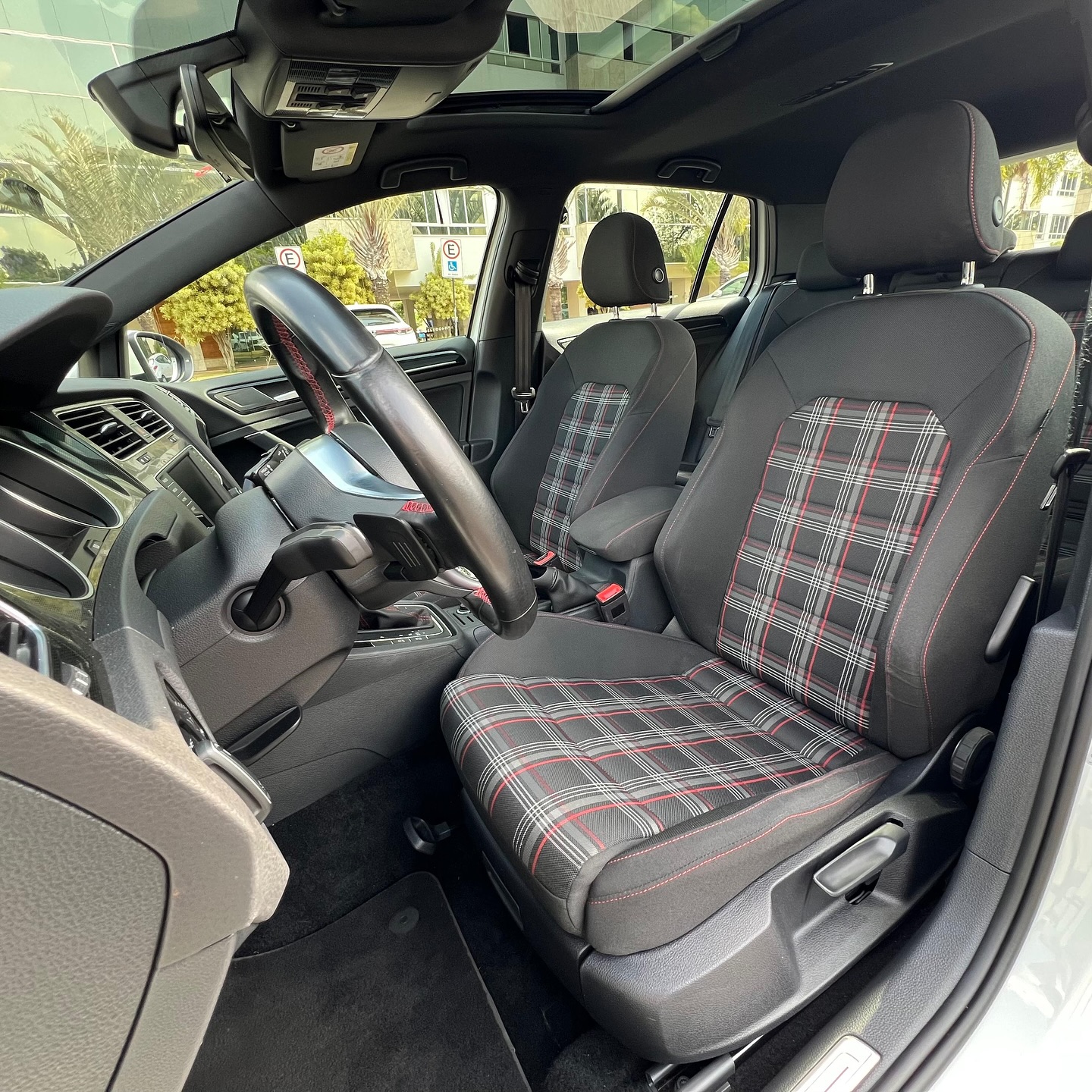 Imagem do Carro 9
