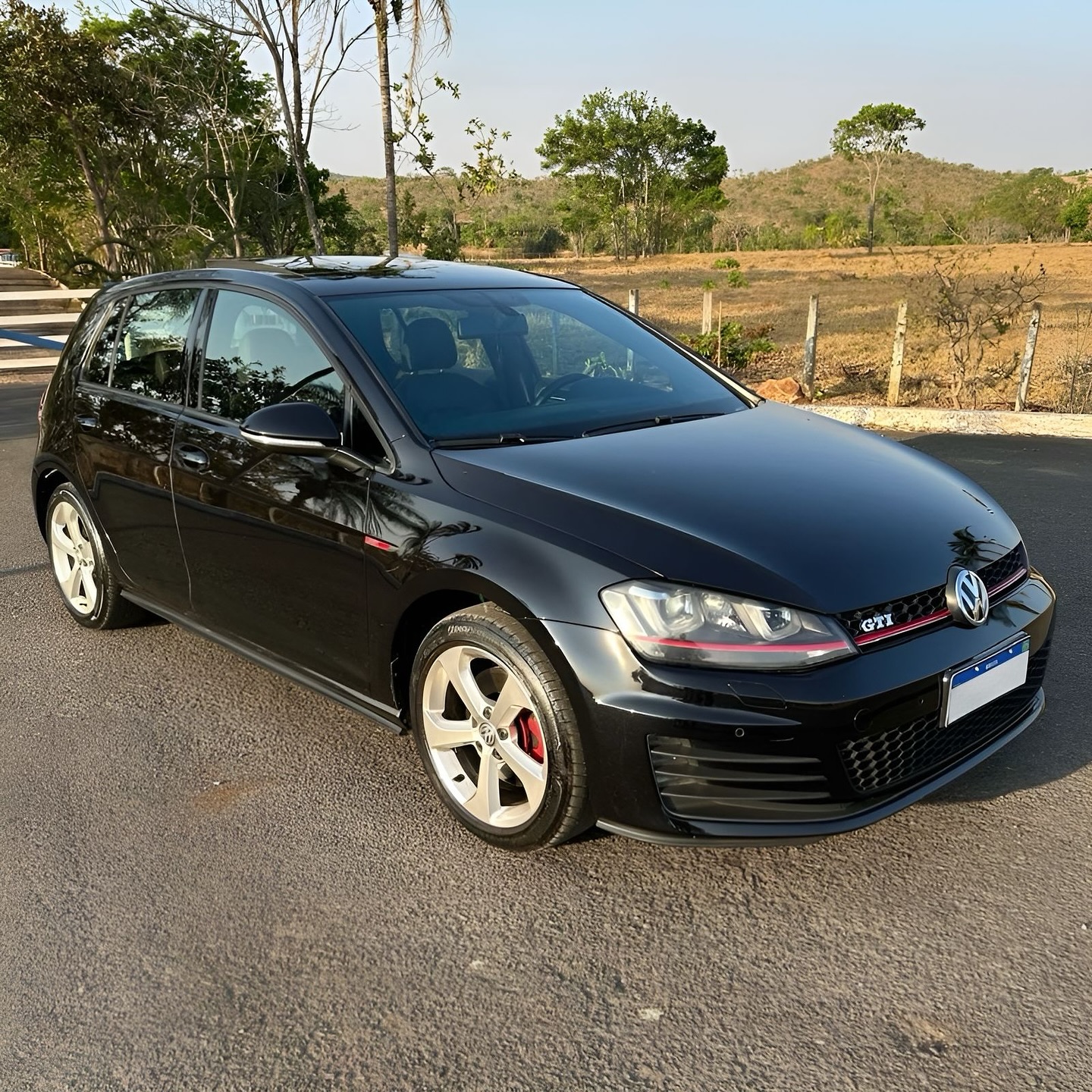 Imagem do Carro 6