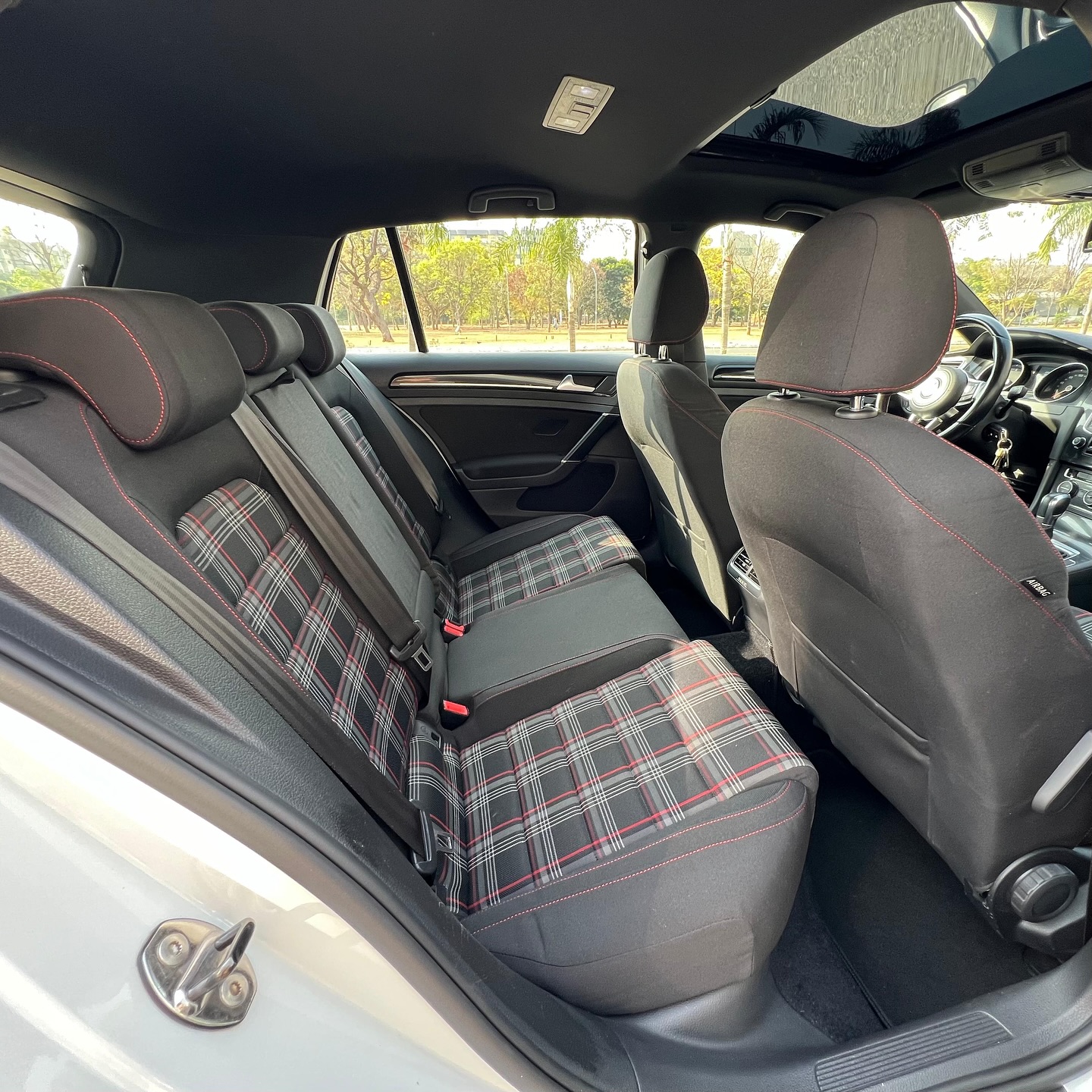 Imagem do Carro 10