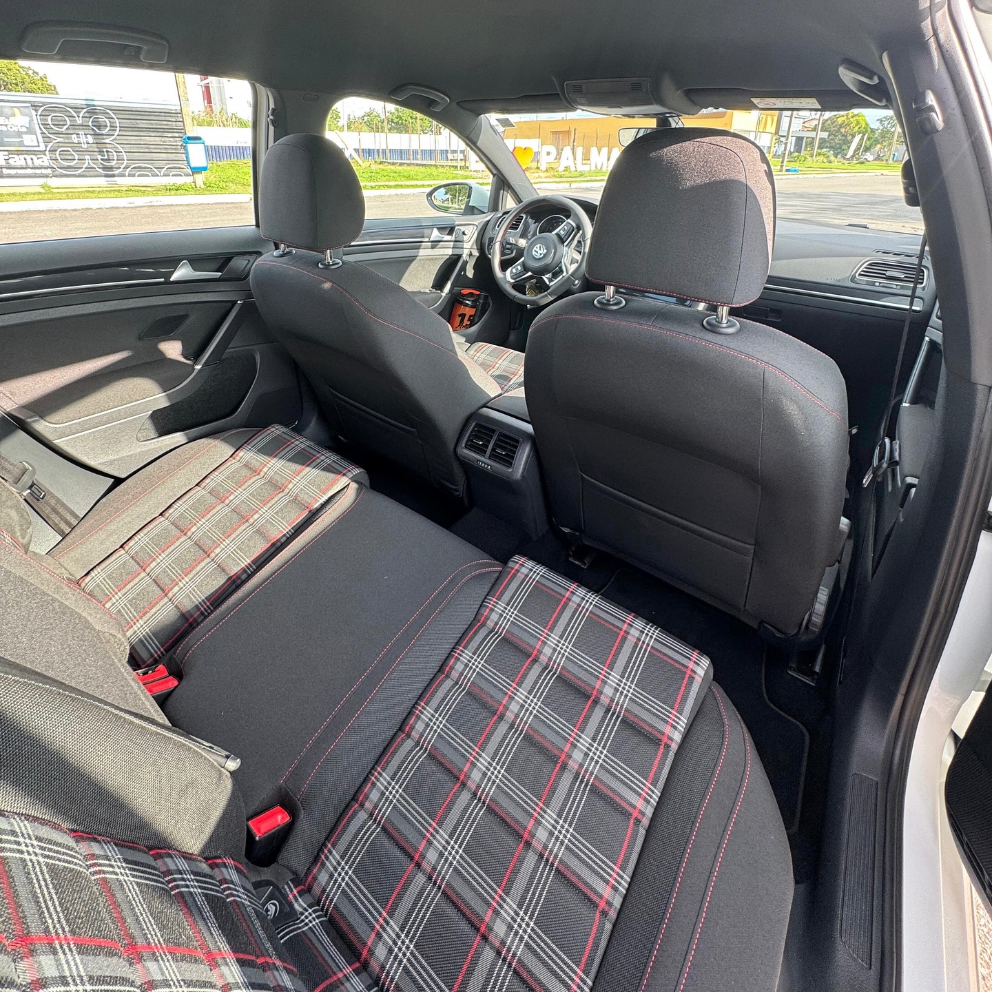 Imagem do Carro 9