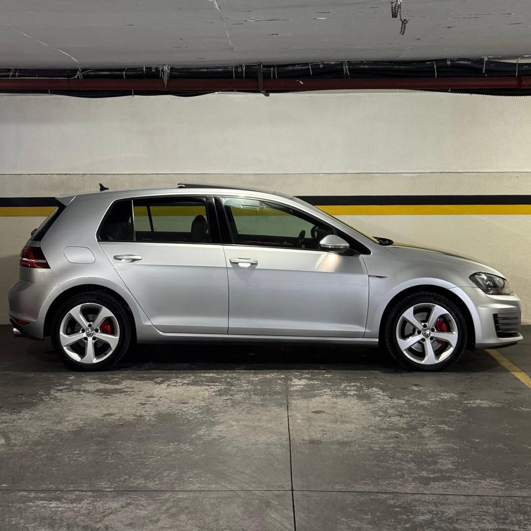 Imagem do Carro 5