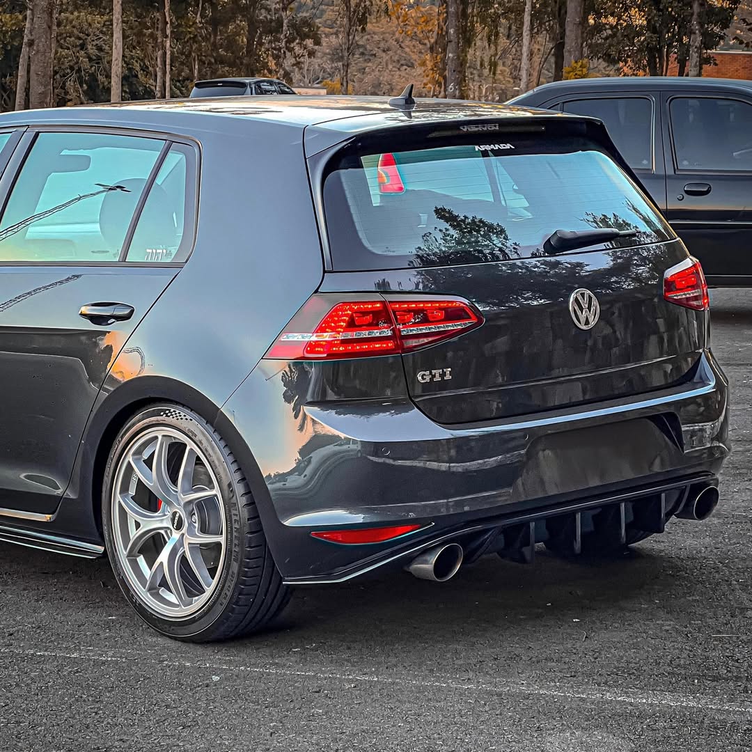 Imagem do Carro 5
