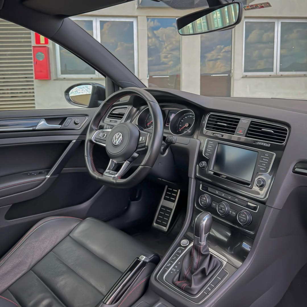 Imagem do Carro 6