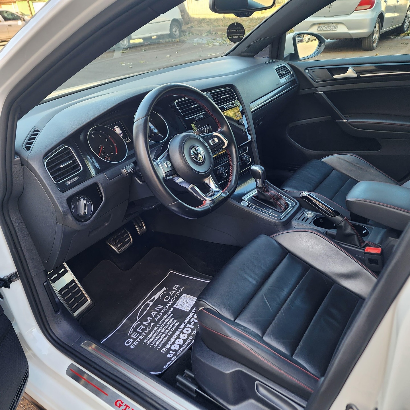 Imagem do Carro 8