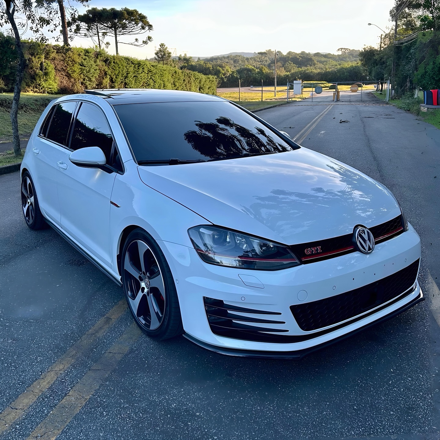 Imagem do Carro 5