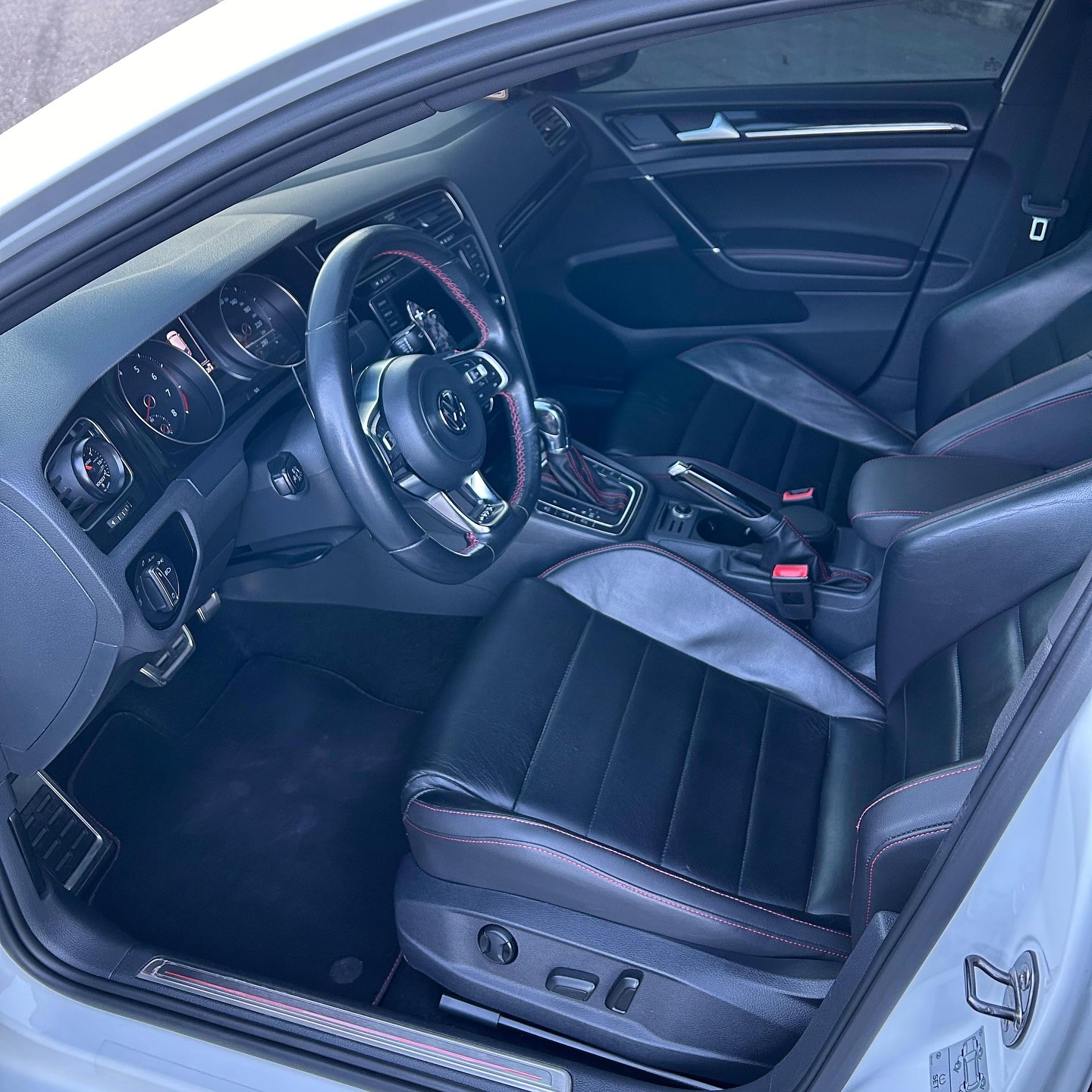 Imagem do Carro 8