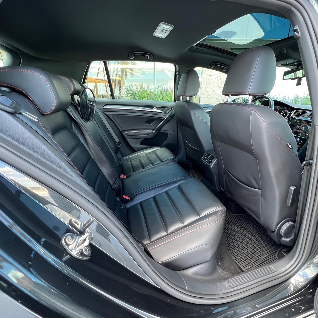 Imagem do Carro 10