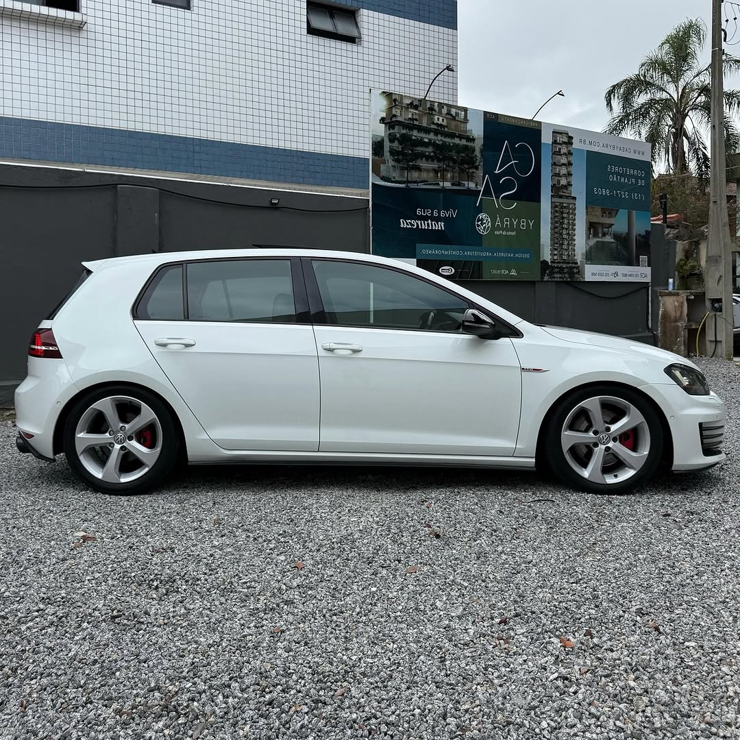 Imagem do Carro 4