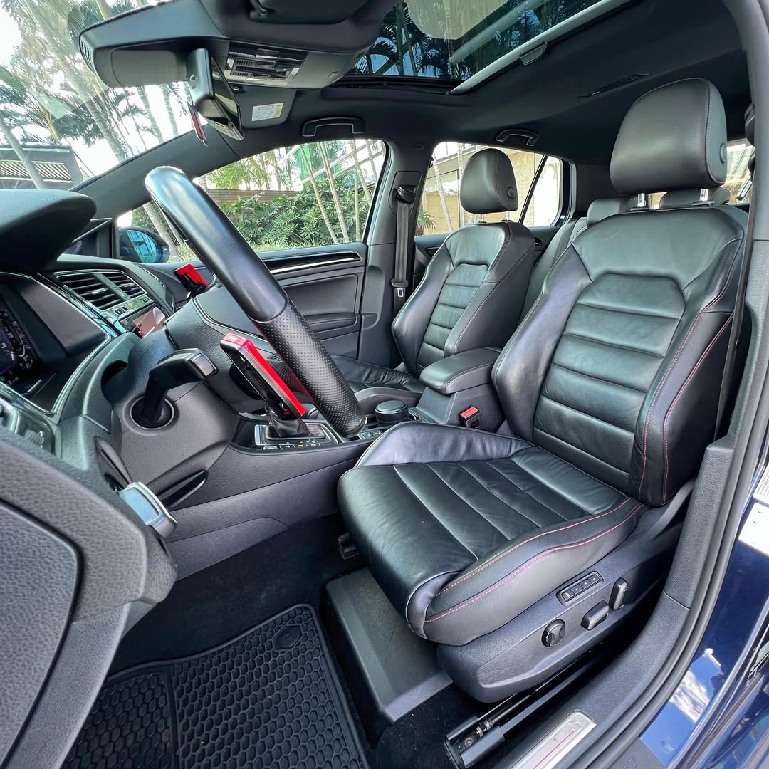 Imagem do Carro 9