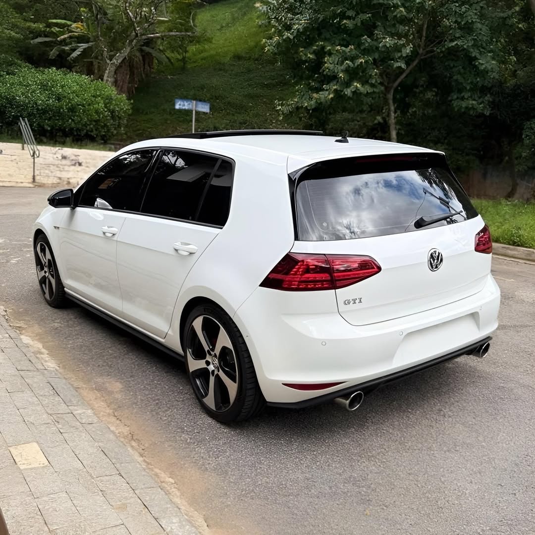Vw Golf GTI Premium + Sport 17/17 à venda em São Paulo, Brazil - Foto 3
