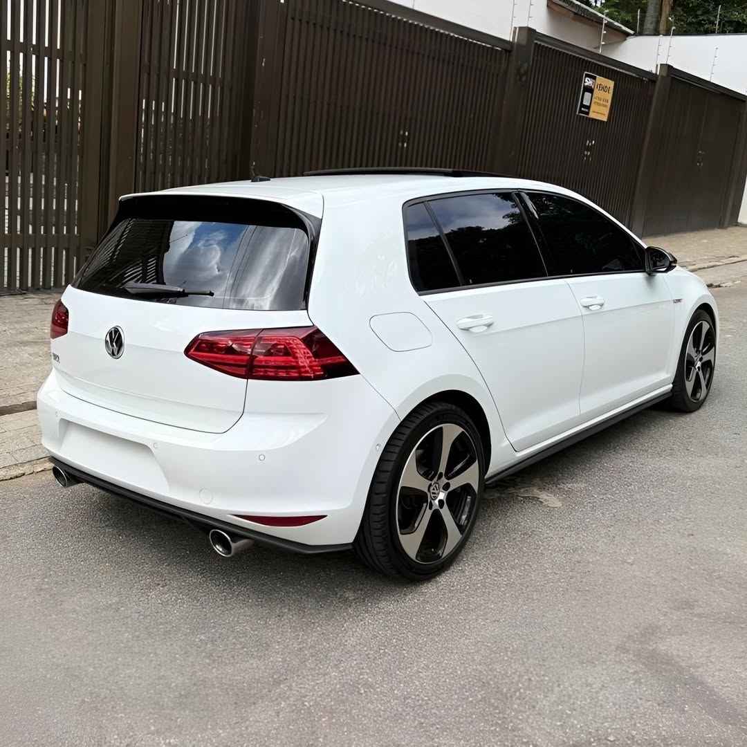 Vw Golf GTI Premium + Sport 17/17 à venda em São Paulo, Brazil - Foto 5