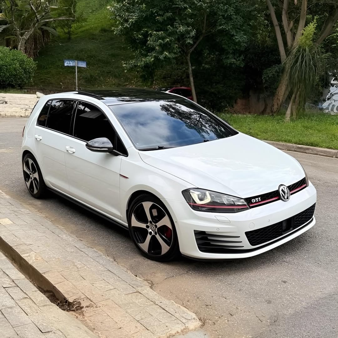 Vw Golf GTI Premium + Sport 17/17 à venda em São Paulo, Brazil - Foto 6