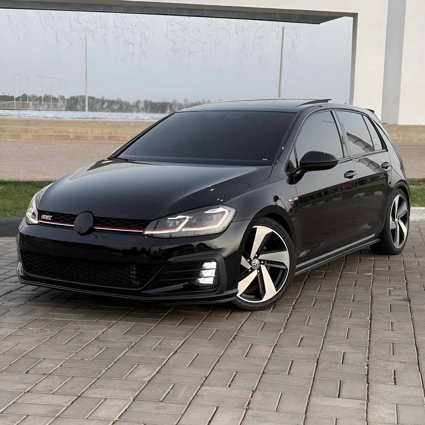 Imagem do Carro 2