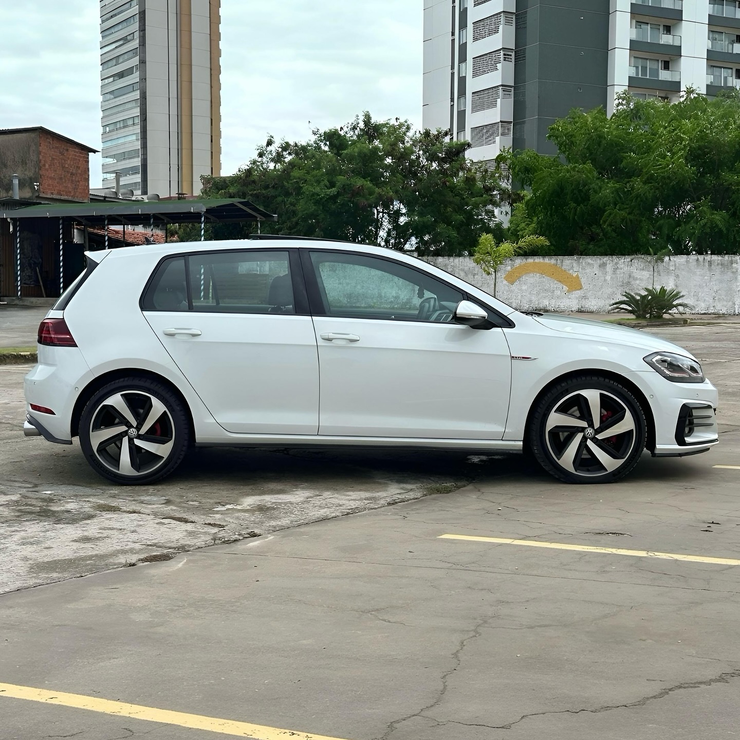 Imagem do Carro 6