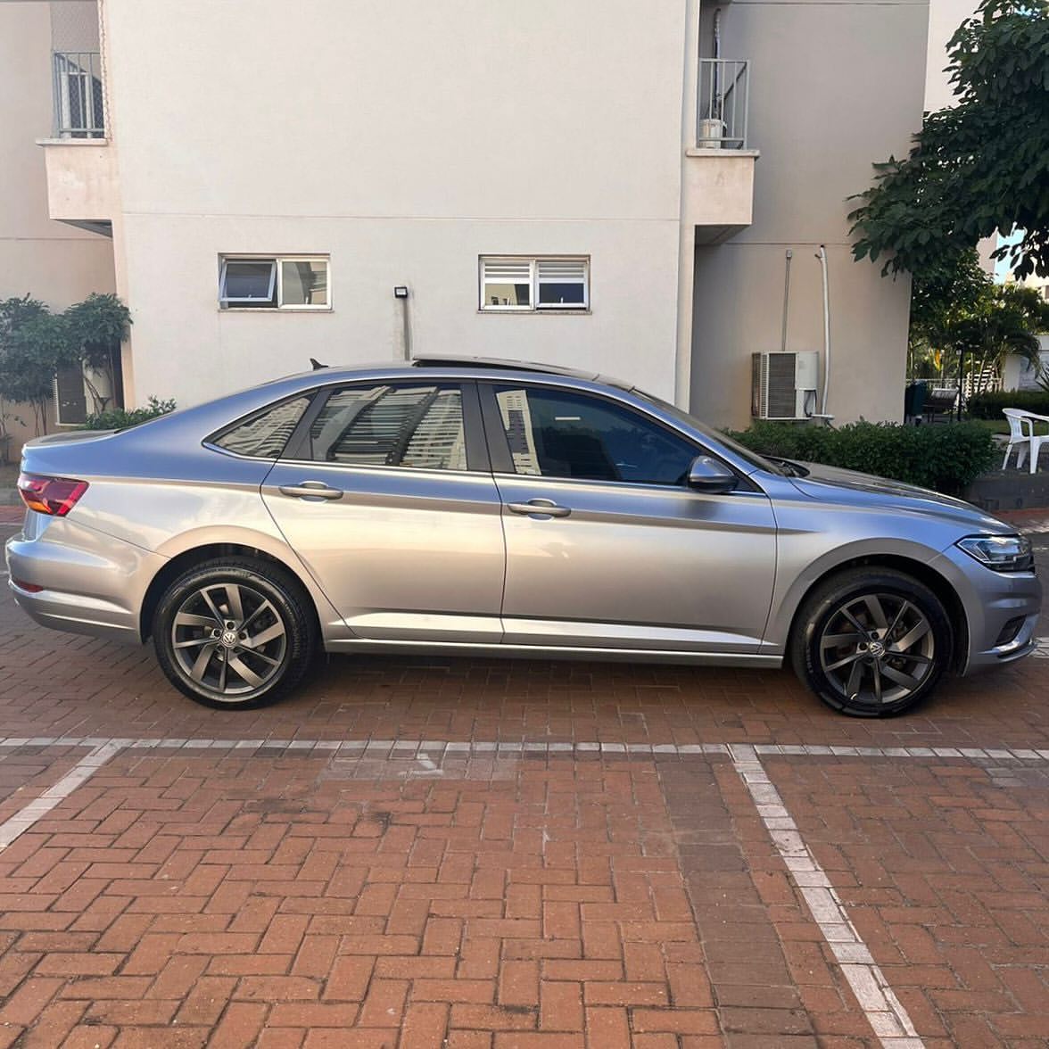Imagem do Carro 5