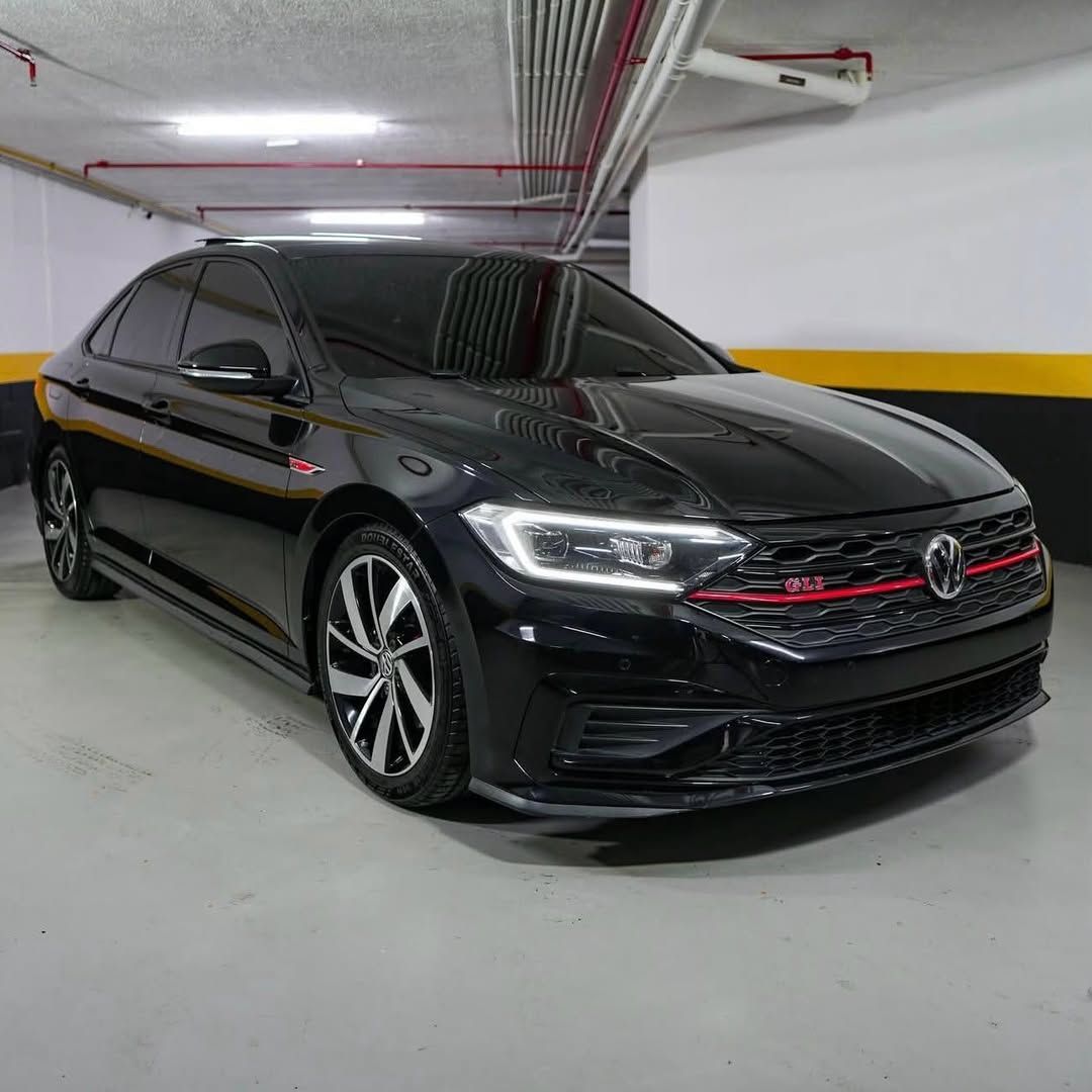 Vw Jetta GLI 350 TSI 19/19 58.000km à venda em São Paulo, Brazil - Foto 6