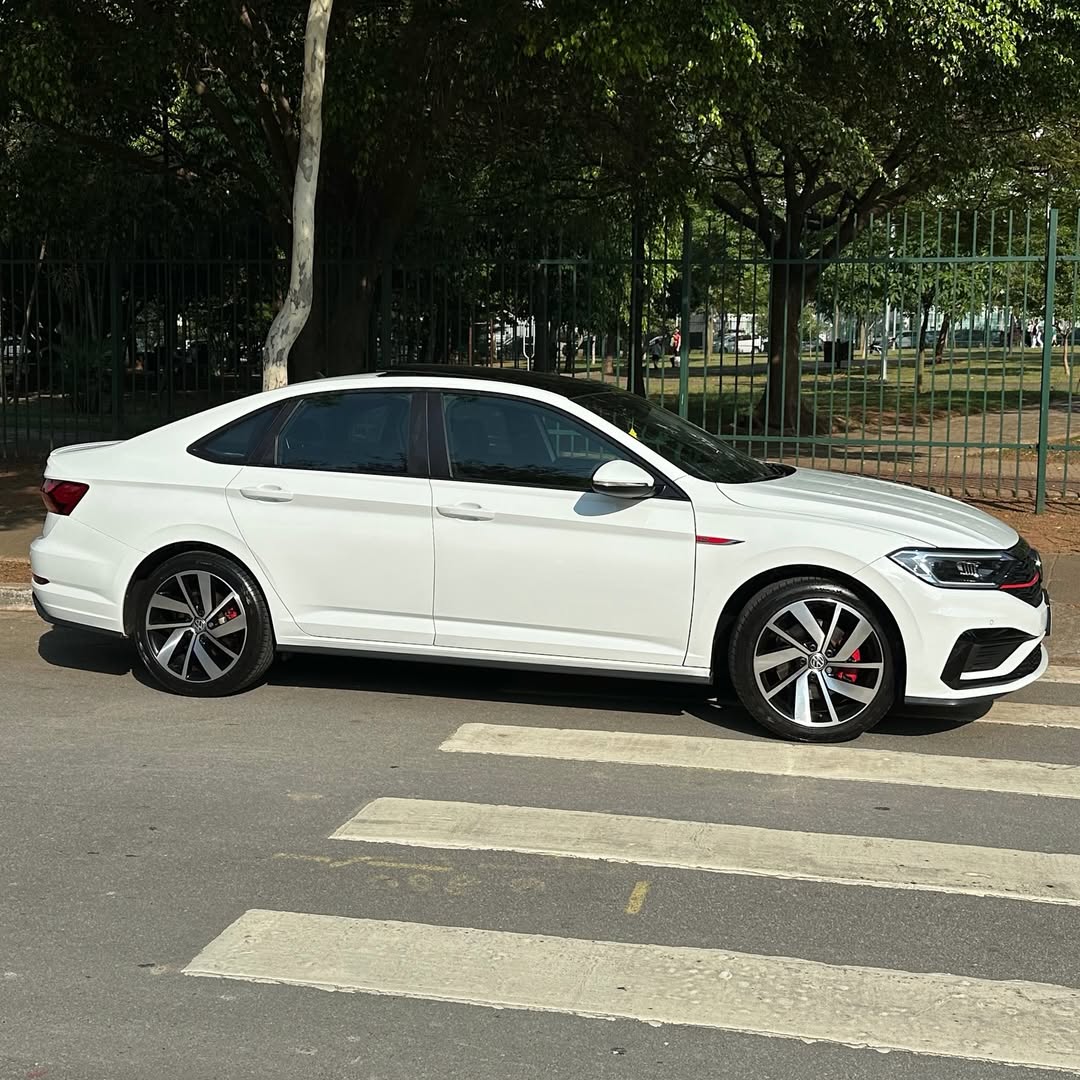 Vw Jetta GLI 350 TSI 19/19 à venda em São Paulo, Brazil - Foto 6