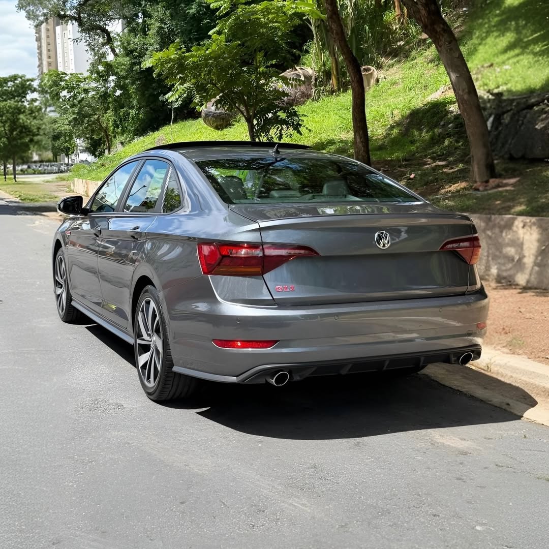 Vw Jetta GLI 350 TSI 19/19 à venda em São Paulo, Brazil - Foto 3