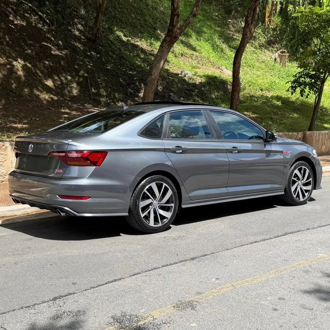 Vw Jetta GLI 350 TSI 19/19 à venda em São Paulo, Brazil - Foto 5