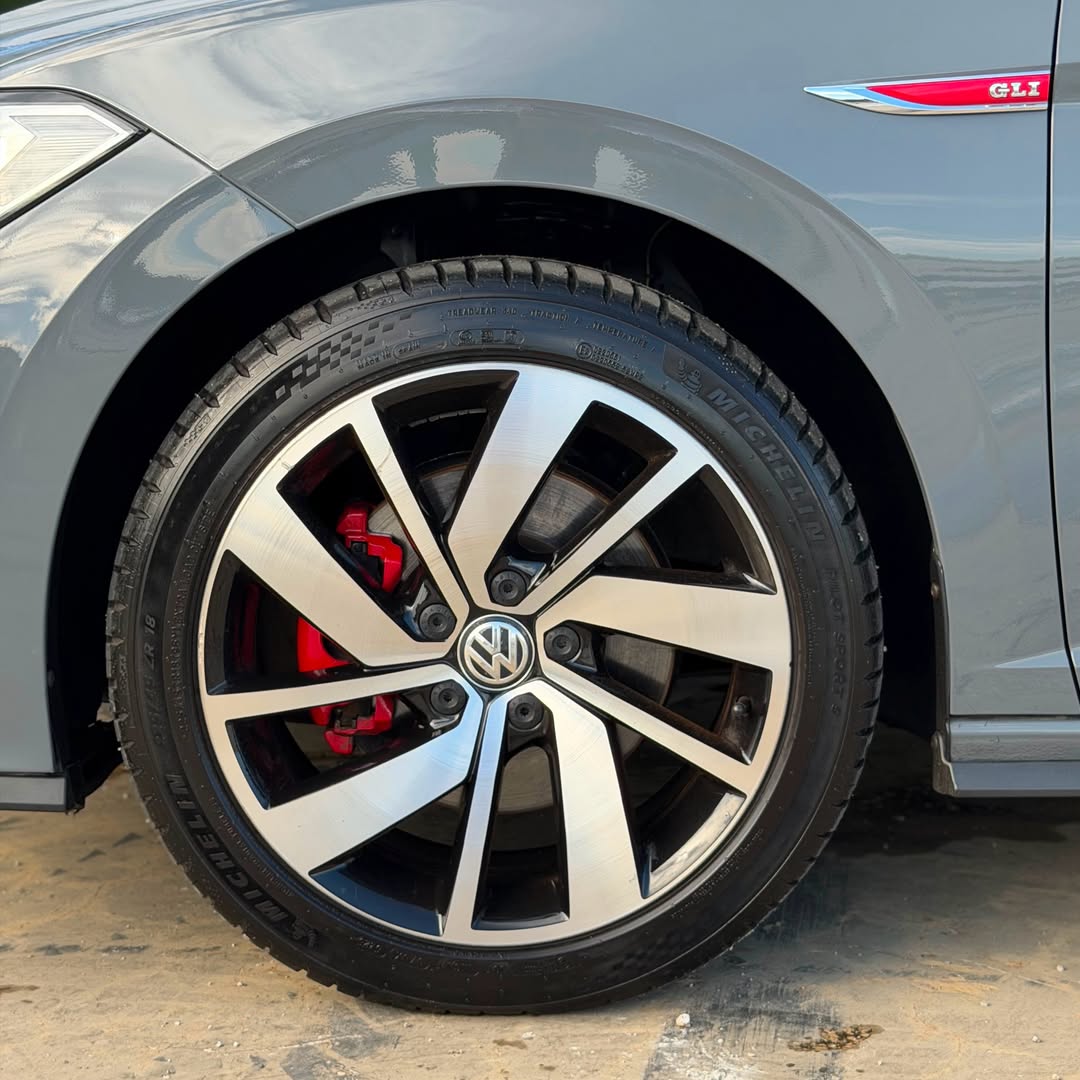 Vw Jetta GLI 350 TSI 20/20 55.000km à venda em São Paulo, Brazil - Foto 10