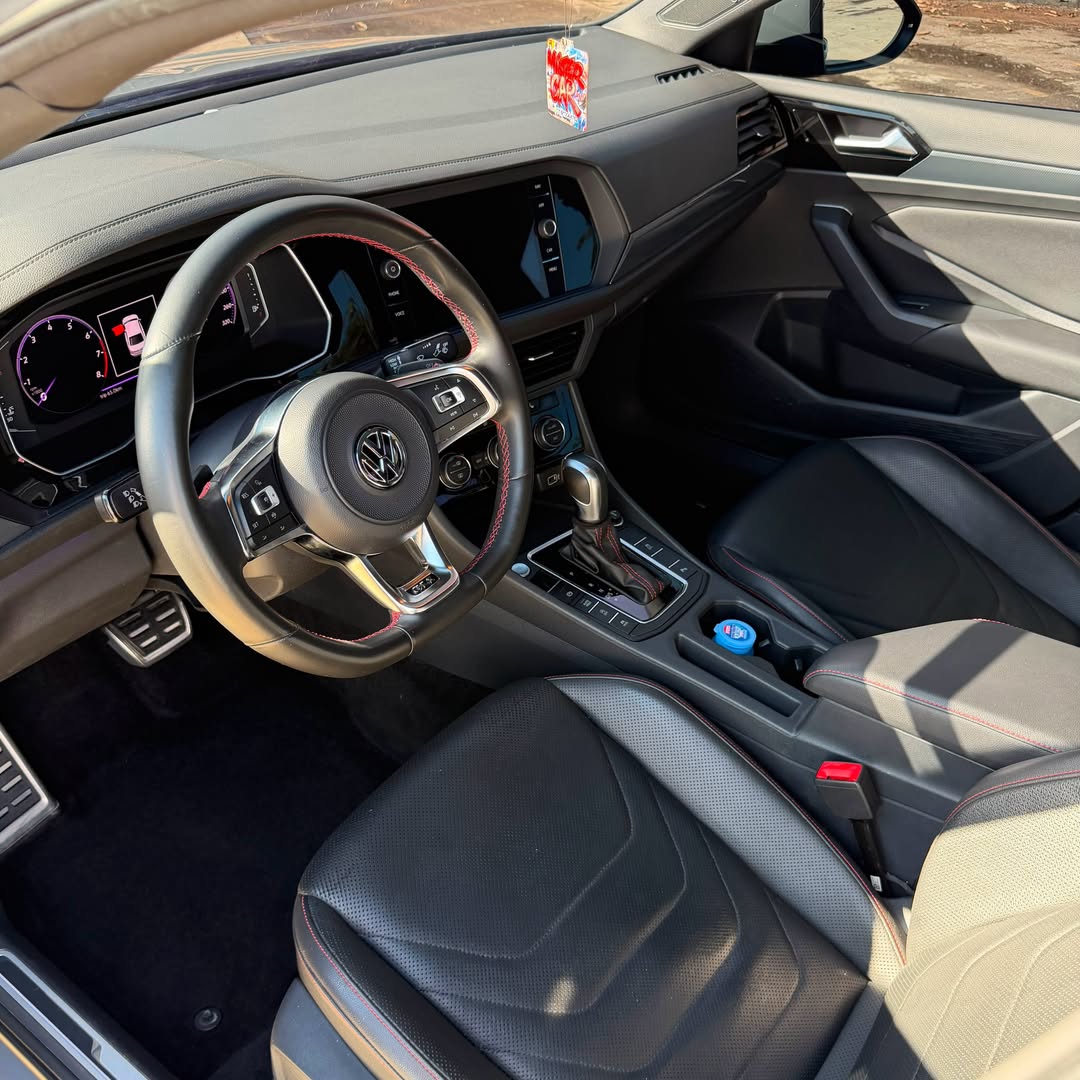 Vw Jetta GLI 350 TSI 20/20 55.000km à venda em São Paulo, Brazil - Foto 7
