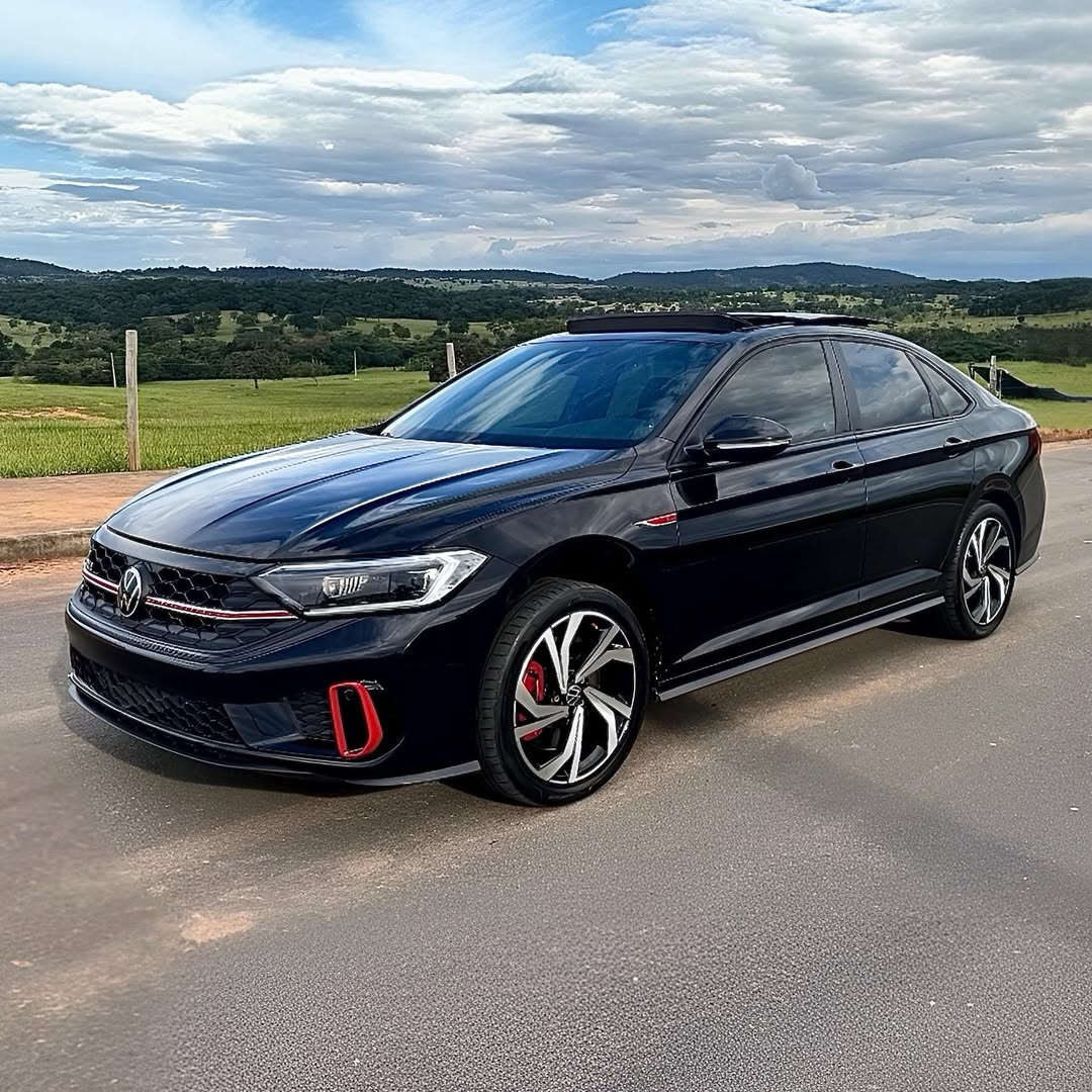 Vw Jetta GLI 350 TSI 2024 à venda em Goiânia, Goiás, Brasil - Foto 2