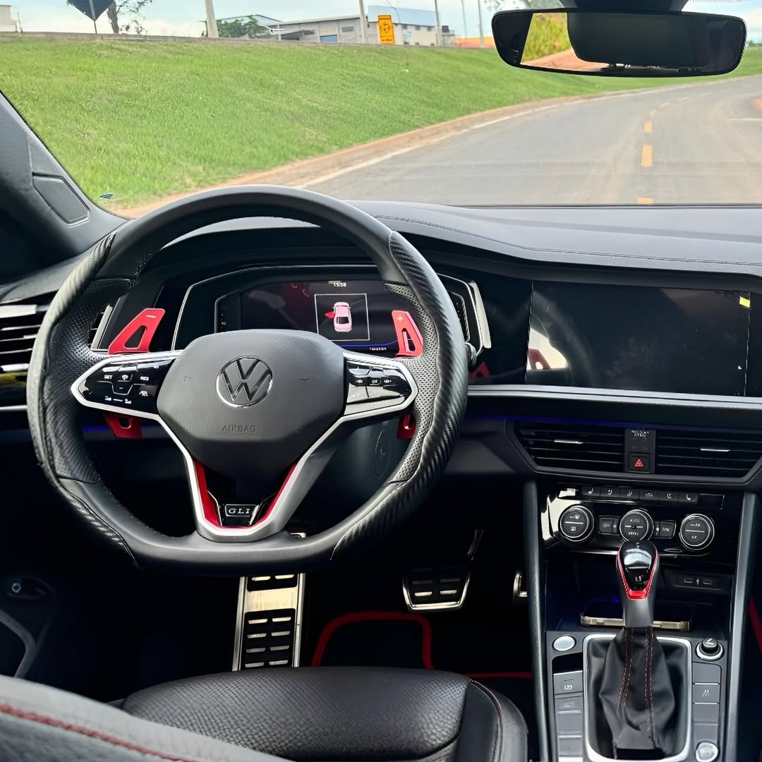 Vw Jetta GLI 350 TSI 2024 à venda em Goiânia, Goiás, Brasil - Foto 8