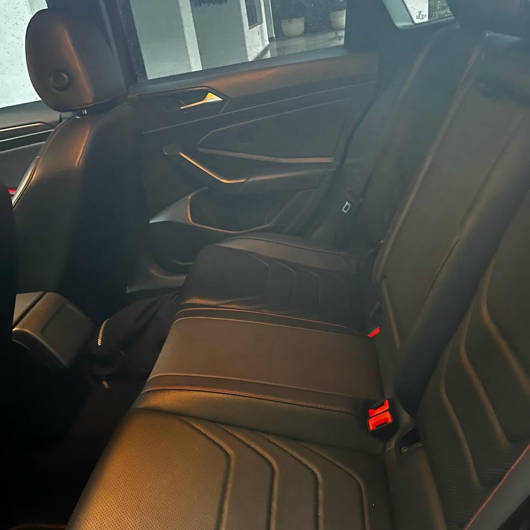 Imagem do Carro 10
