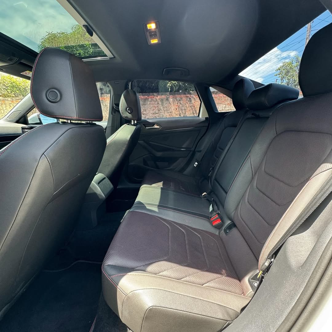 Imagem do Carro 10