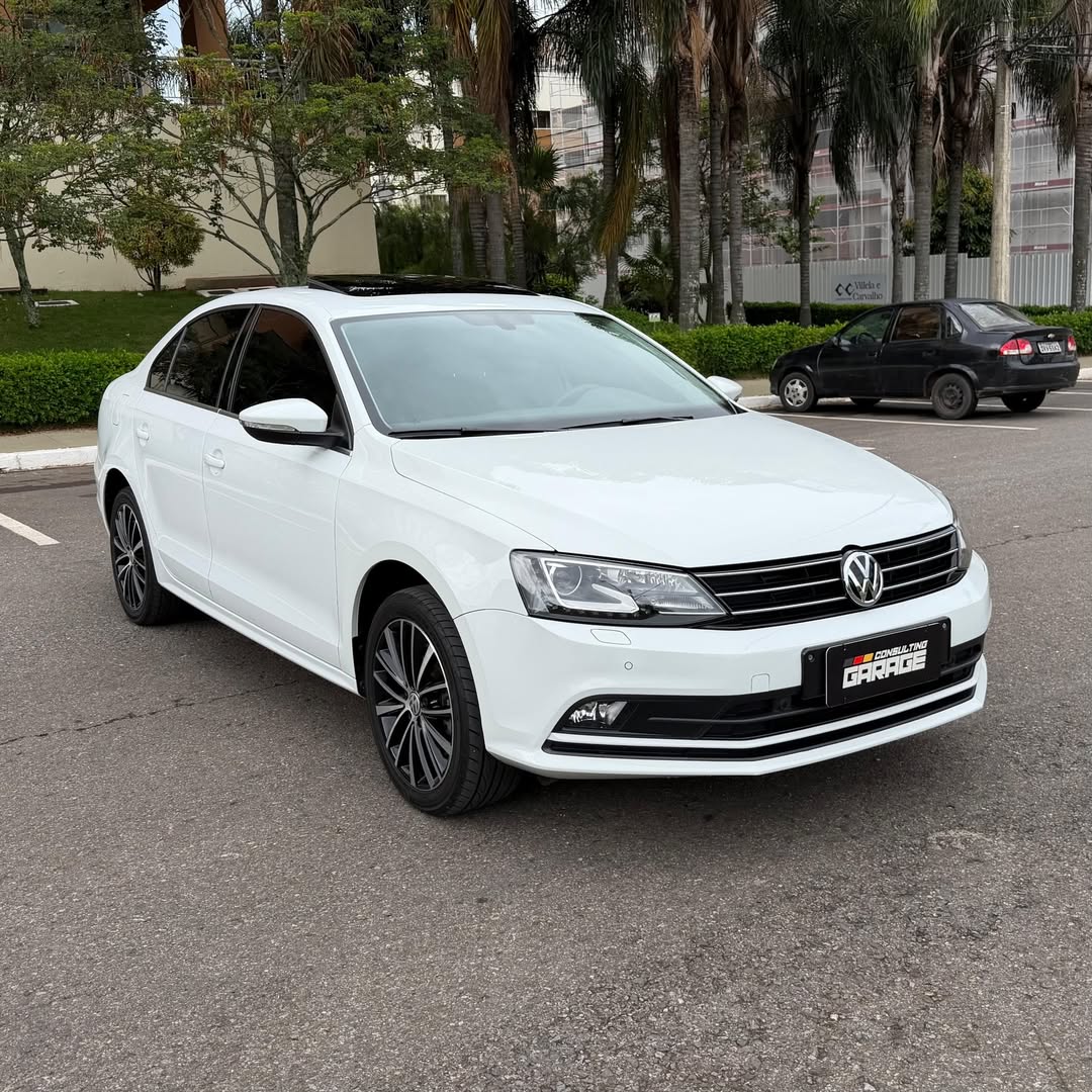 Vw Jetta Highline 2.0 TSI 211cv 2018 à venda em Brasília, District Federal, Brazil - Foto 5