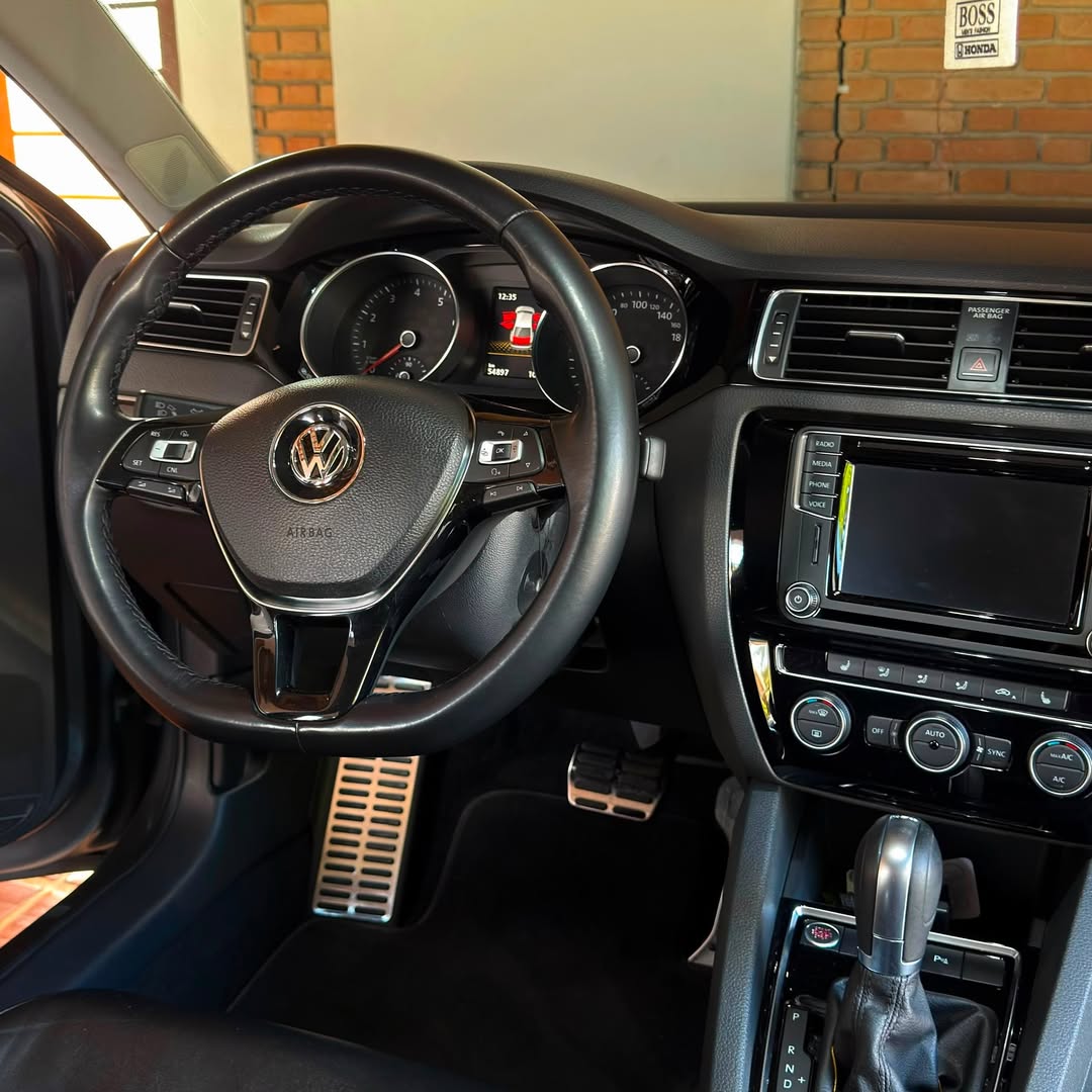 Vw Jetta Highline 2.0 TSI 211cv 2018 56.000km à venda em São Paulo, Brazil - Foto 4