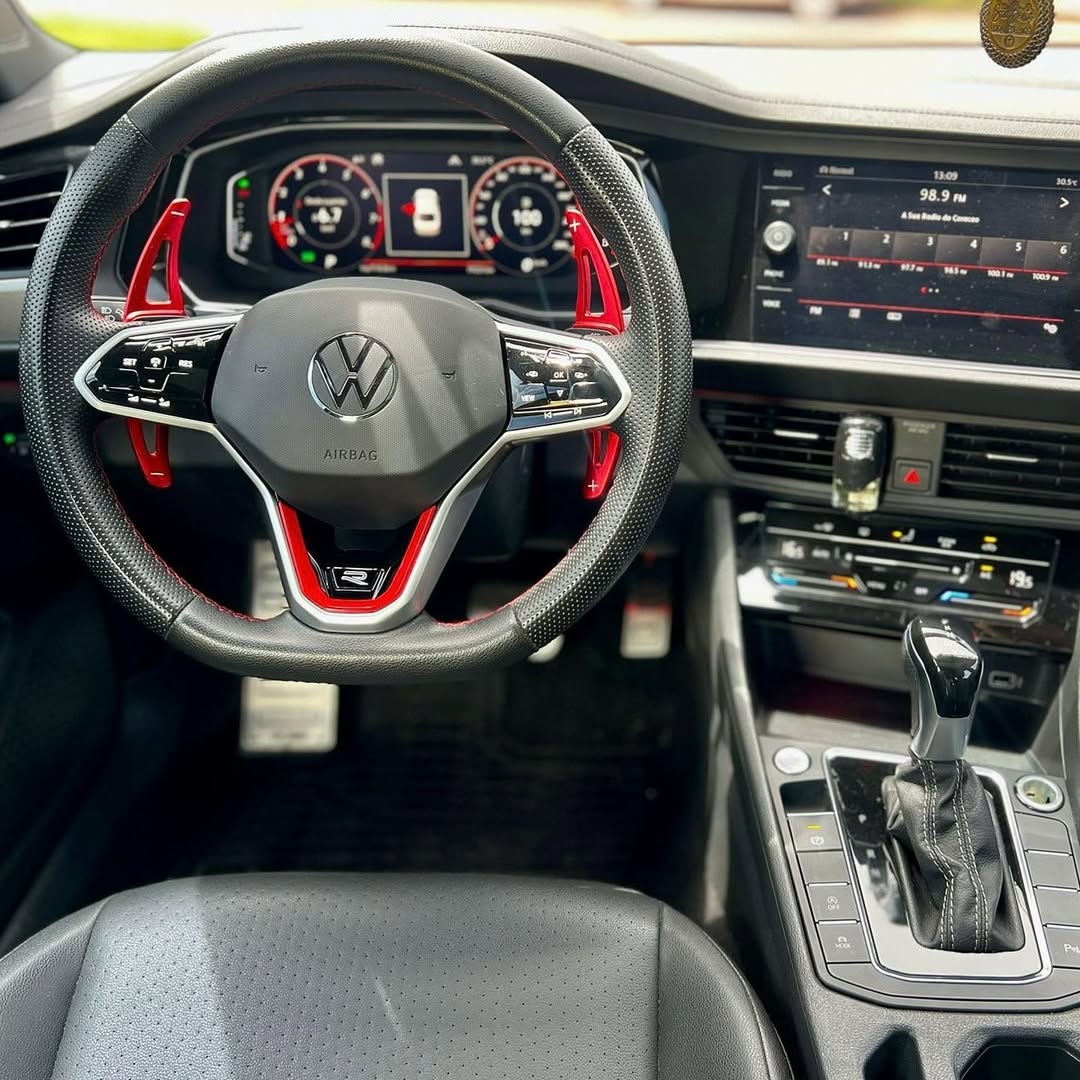 Imagem do Carro 6