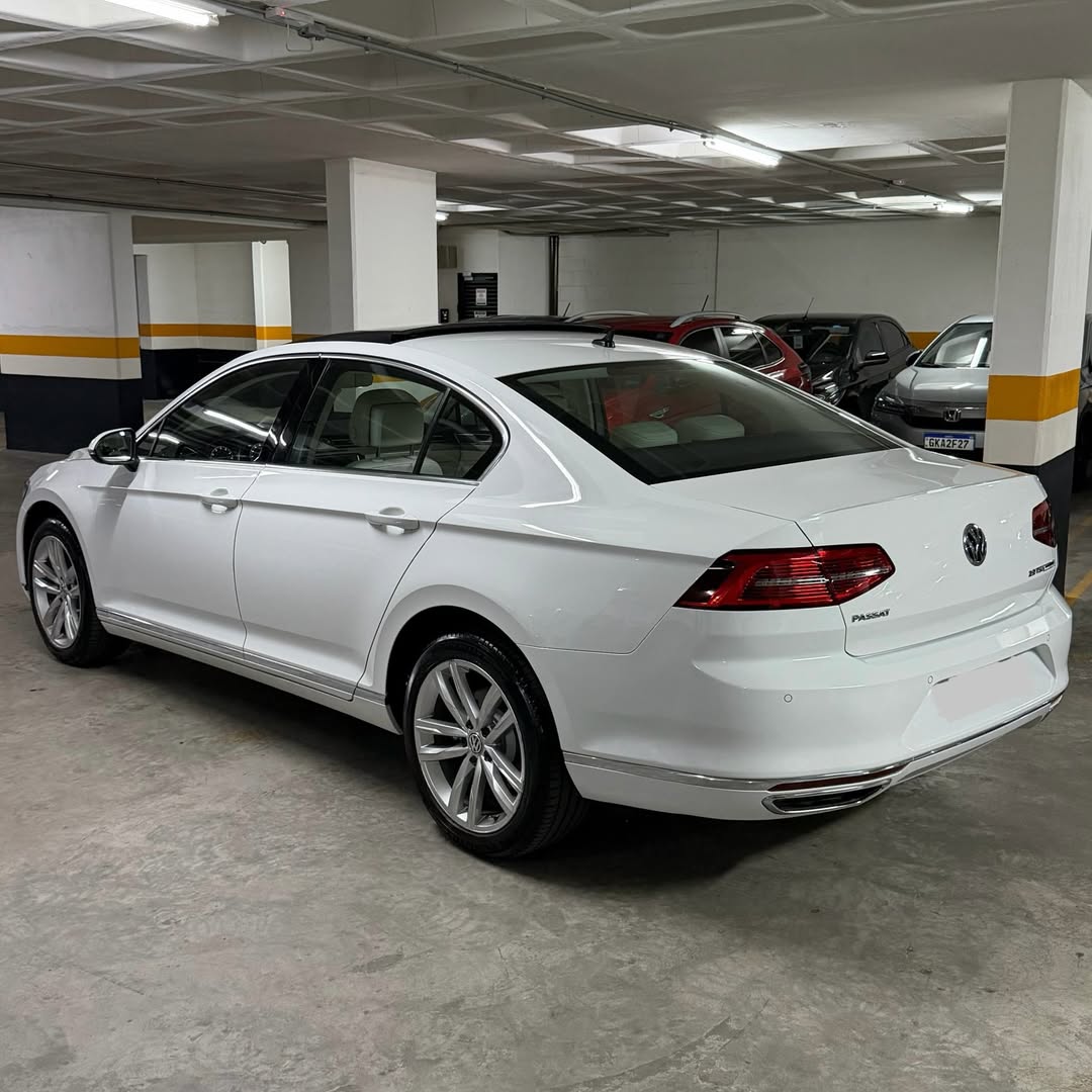 Vw Passat Highline 17/17 à venda em São Paulo, Brazil - Foto 3