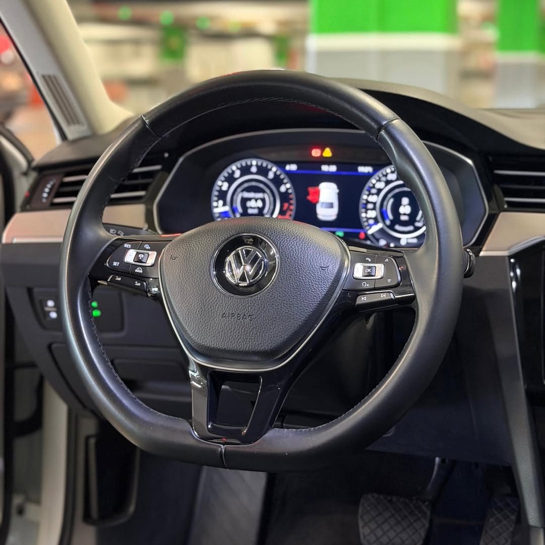 Vw Passat Highline 18/18 à venda em São Paulo, Brazil - Foto 9