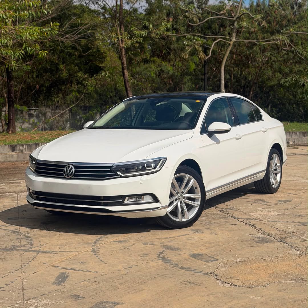 Vw Passat Highline 18/18 à venda em São Paulo, Brazil - Foto 2