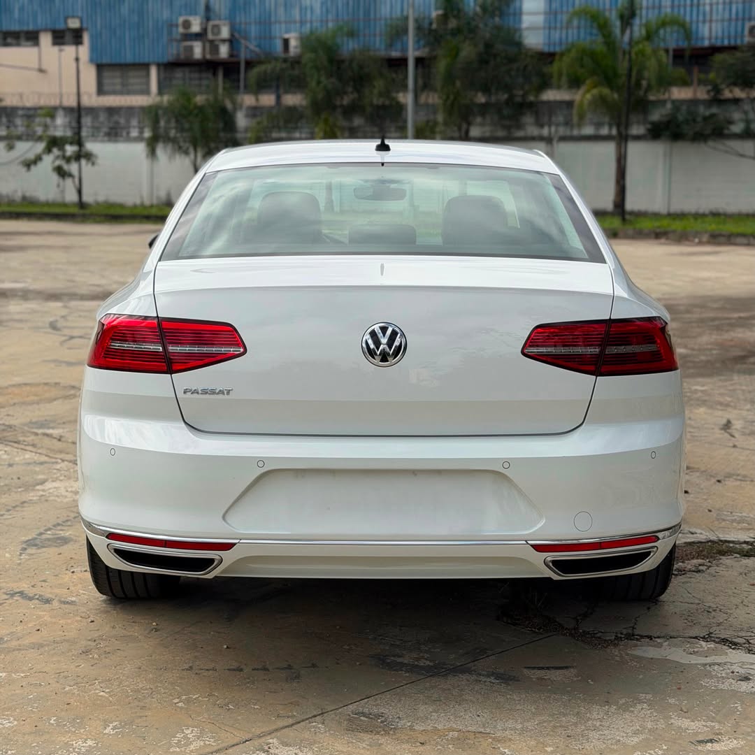 Vw Passat Highline 18/18 à venda em São Paulo, Brazil - Foto 6