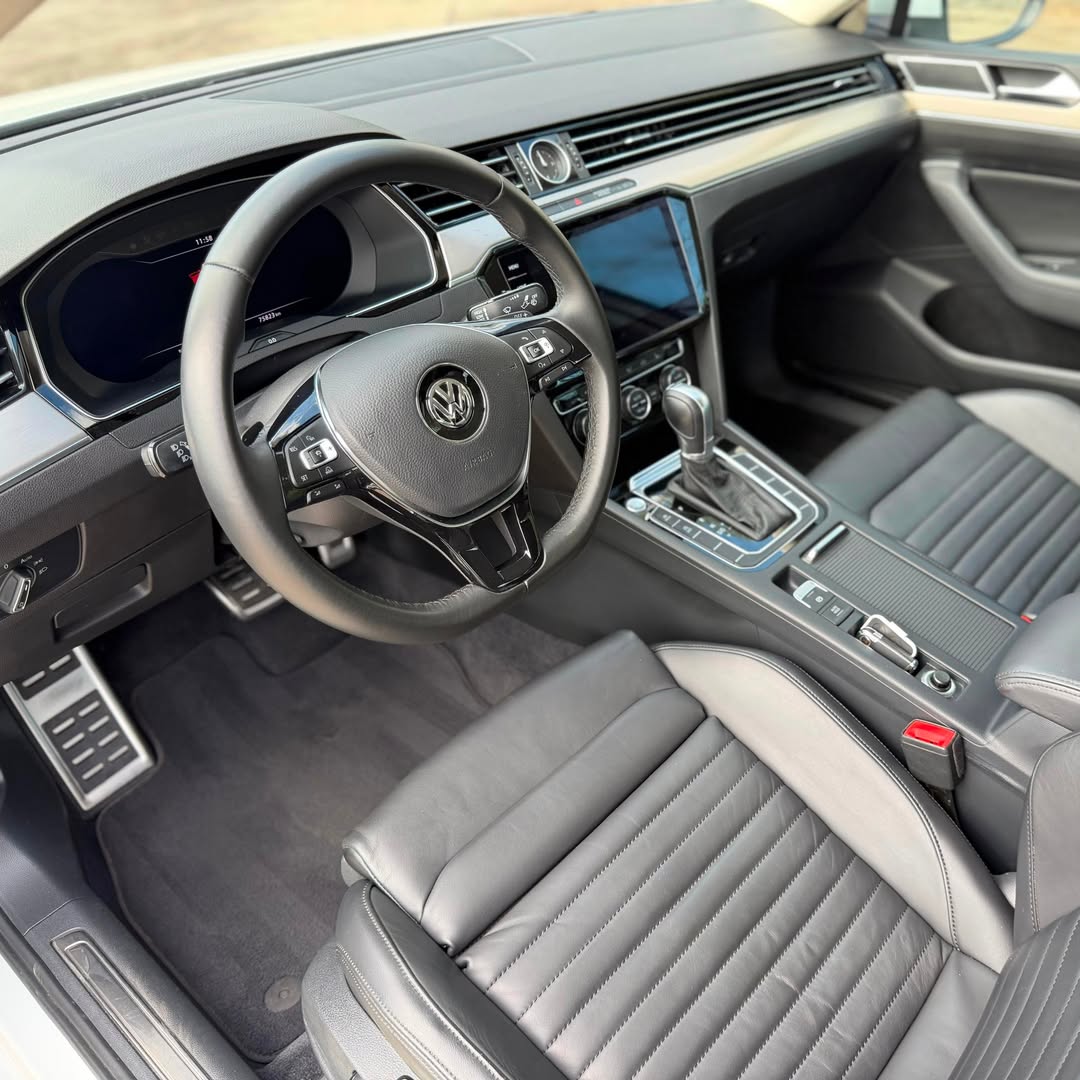 Vw Passat Highline 18/18 à venda em São Paulo, Brazil - Foto 7